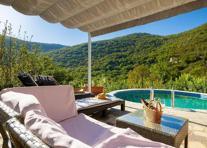 Сasa de vacaciones Woodland Retreat
