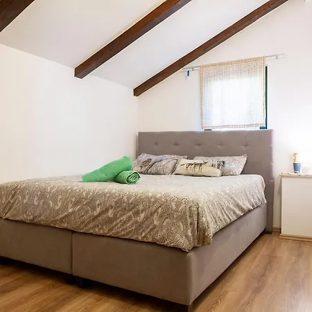 Woodland Retreat Donji Zagon