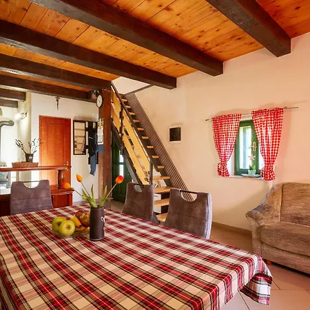 Woodland Retreat Casa vacanze Donji Zagon
