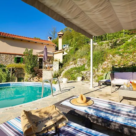 Woodland Retreat 펜션 *